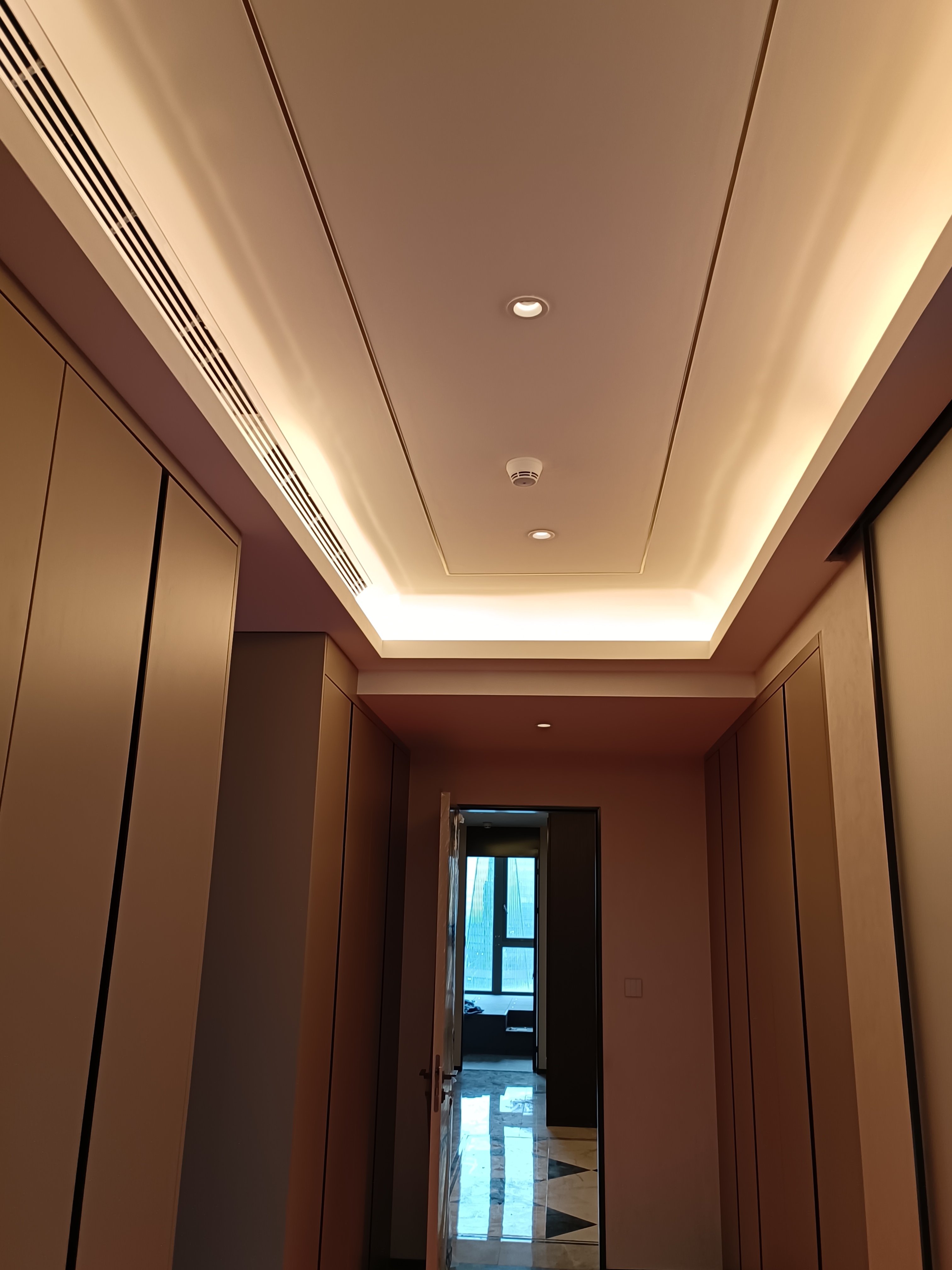 装修吊顶双眼皮造型效果图设计指南