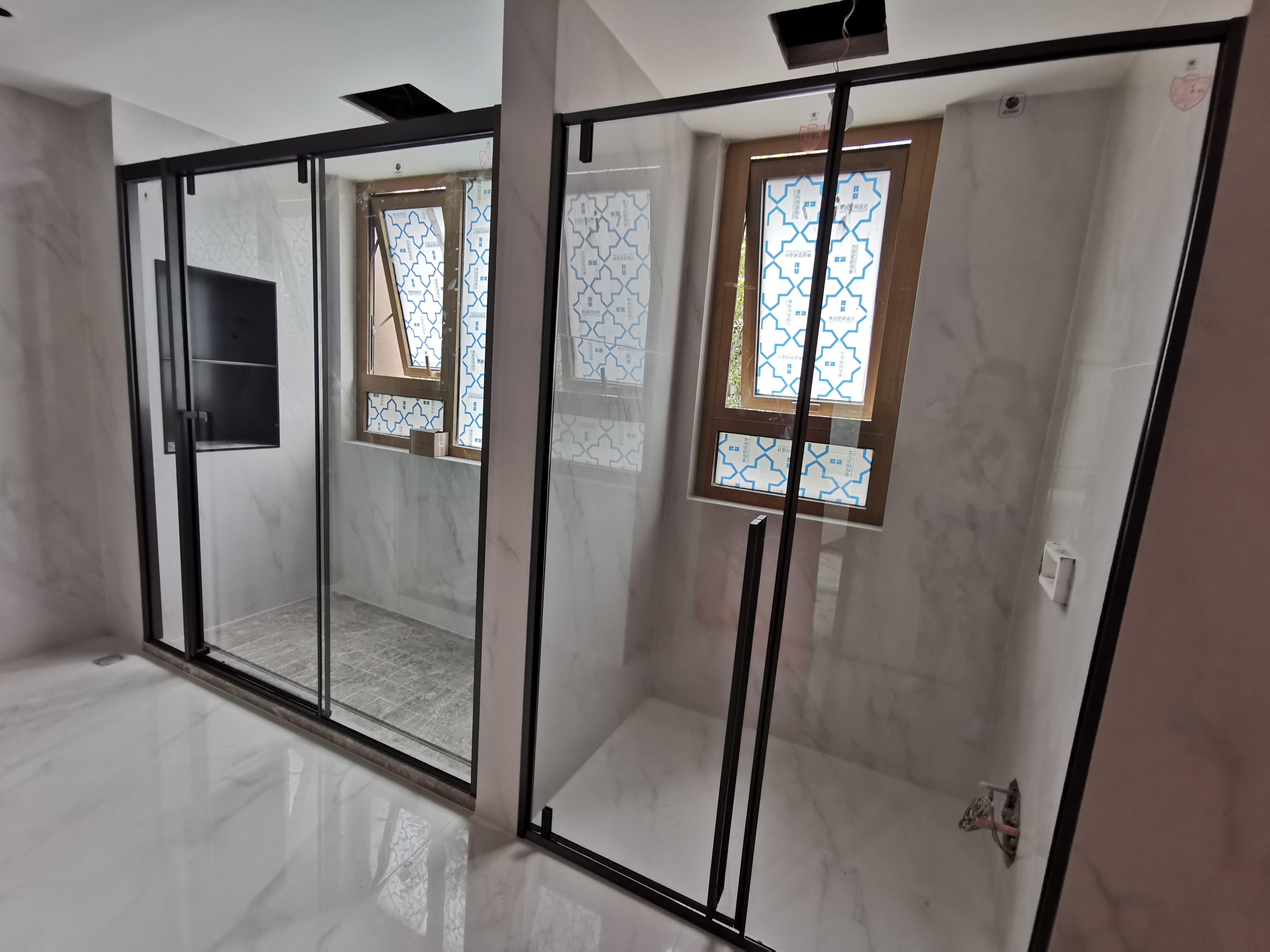 叙利亚风格装修地面裂缝图片解析与修复建议