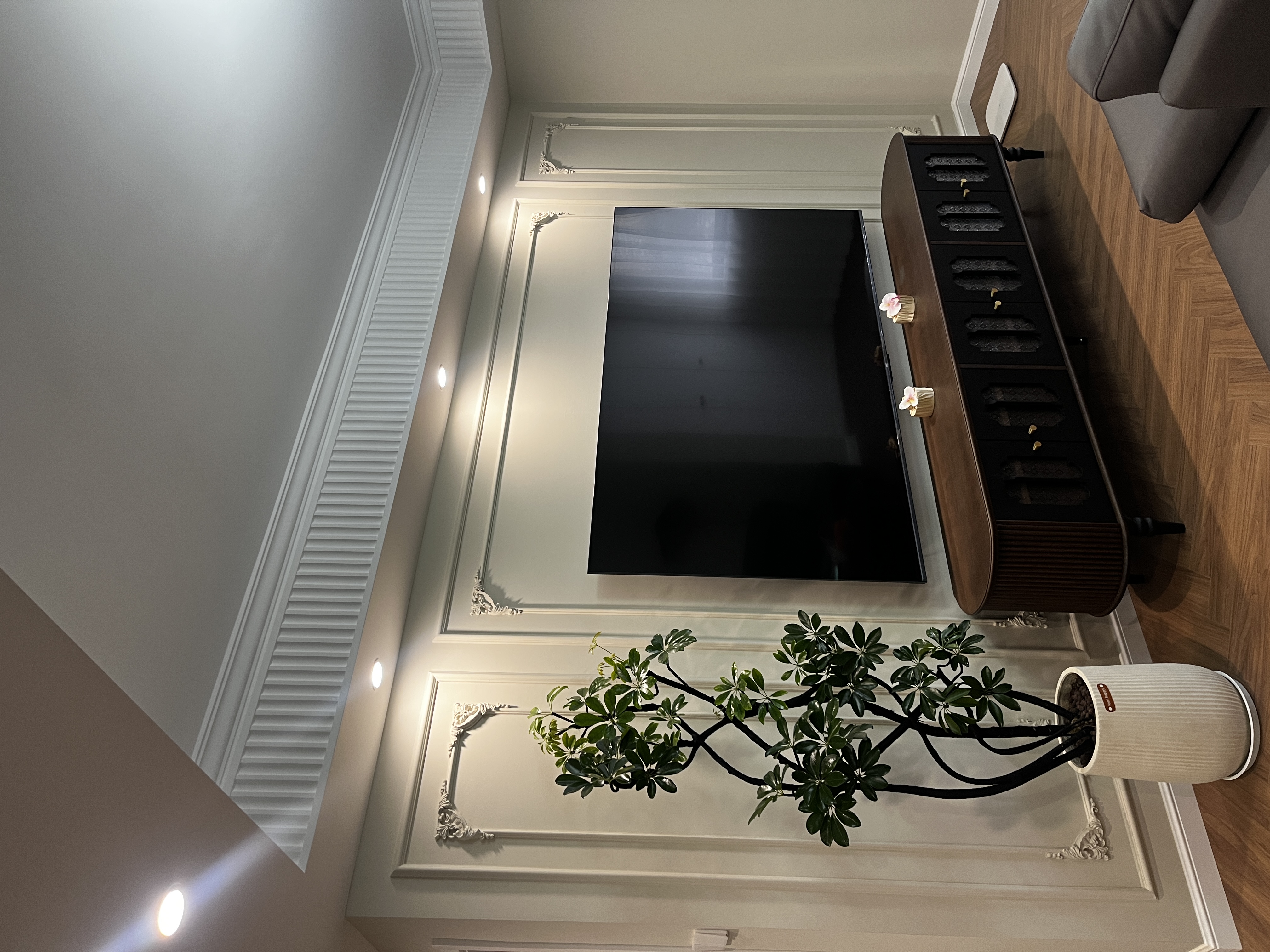 金属压边条装修效果图:打造现代感家装细节